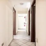 Holidays Дом отдыха